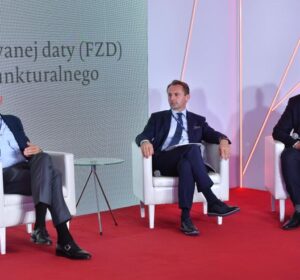 na zdj. od lewej Jan Grzegorz Prądzyński, Dariusz Blocher, Robert Zapotoczny Zdjęcia: PAP